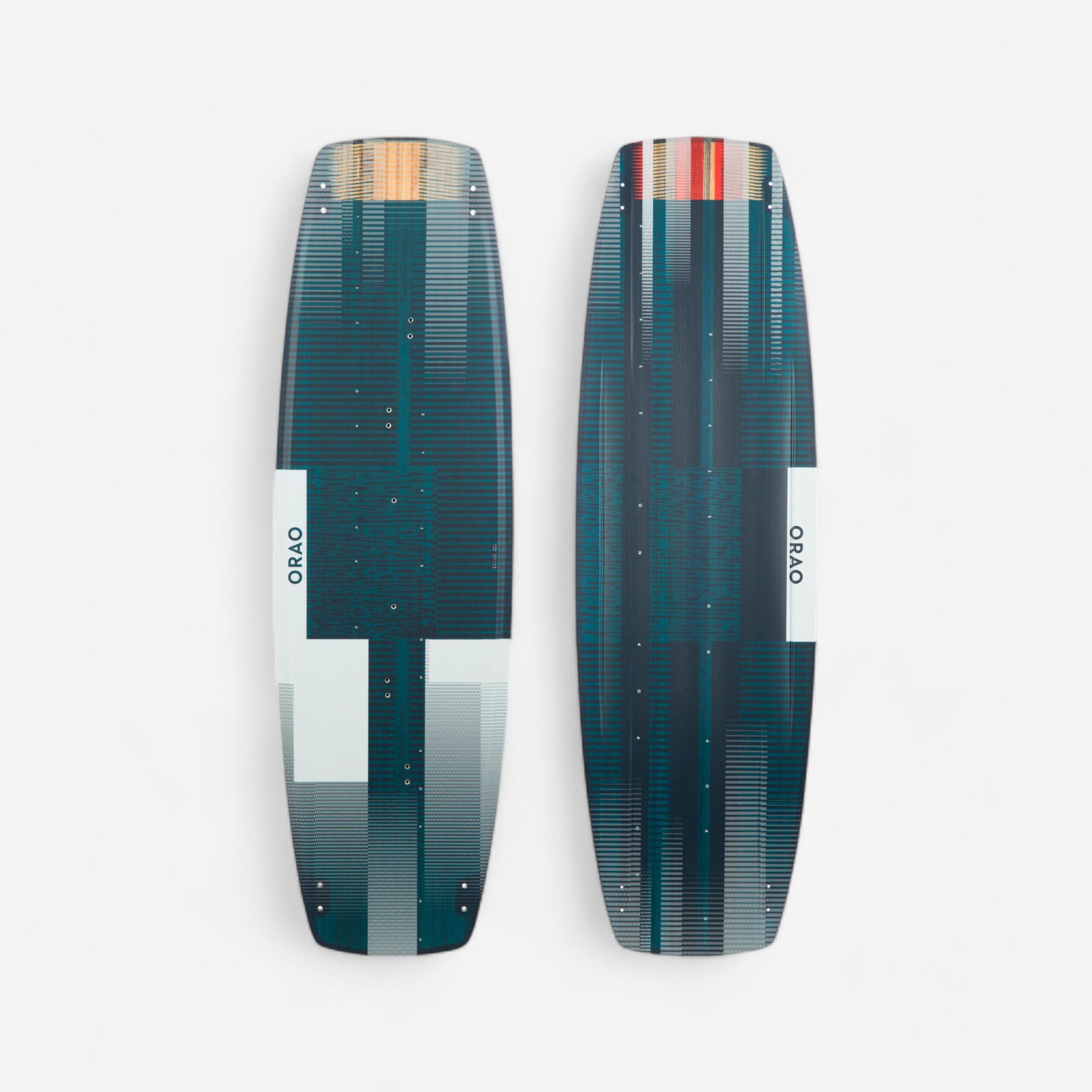 Kiteboard Kitesurfen Twin Tip Carbon 136 × 40,5 cm inkl. Pads und Straps - 500