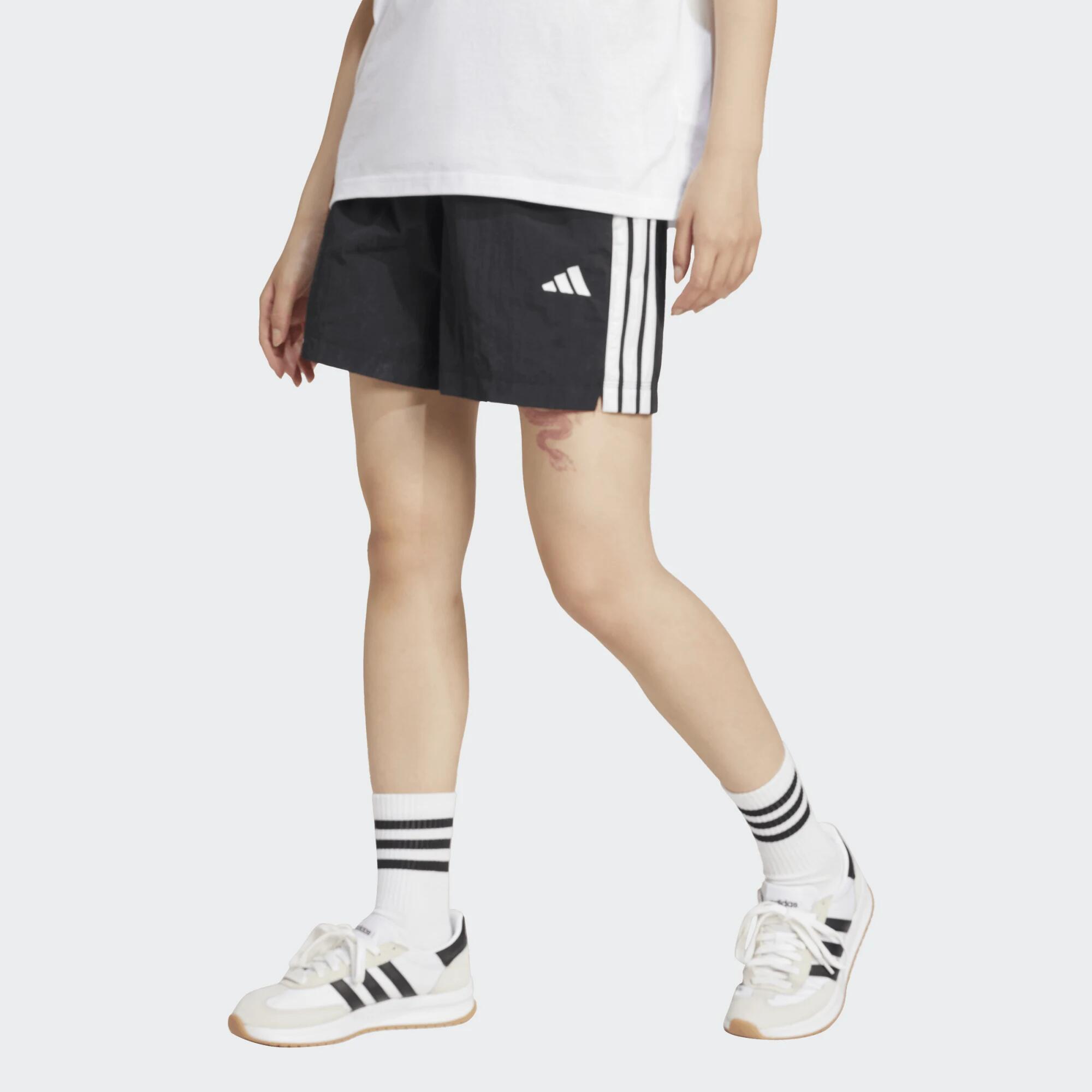 ADIDAS Shorts Damen weit - schwarz