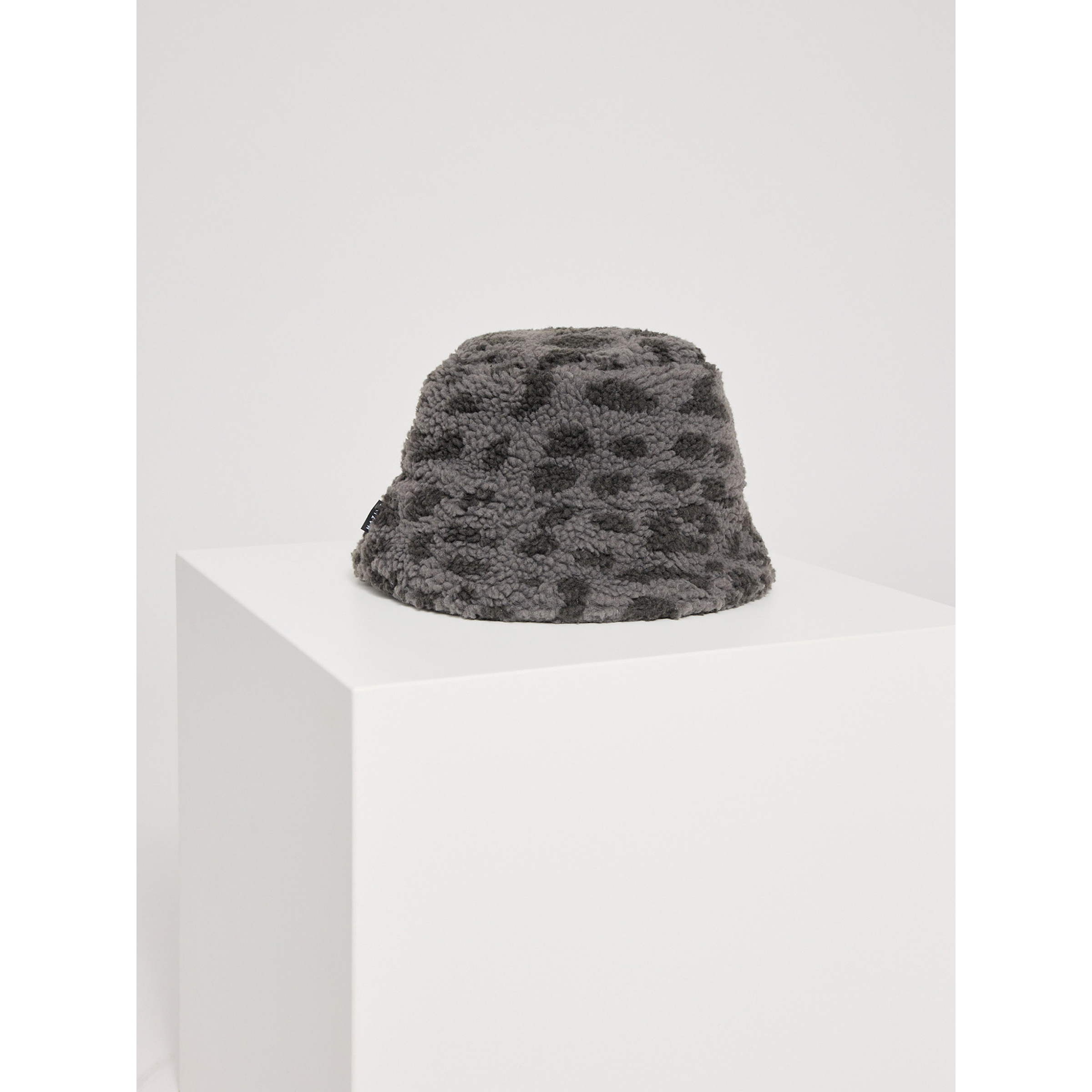 Mazine Sherpa Bucket Hut