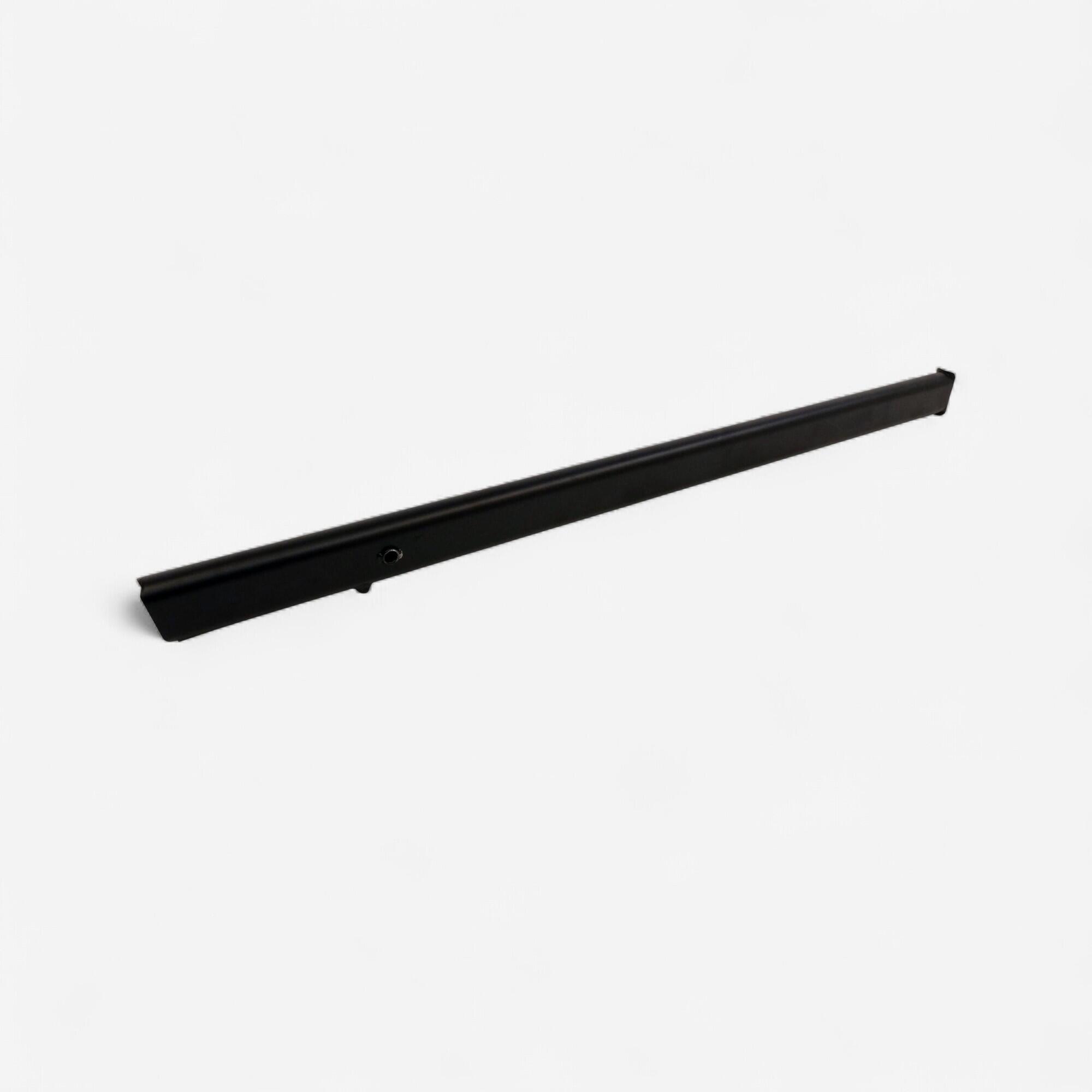Strebe links W 100