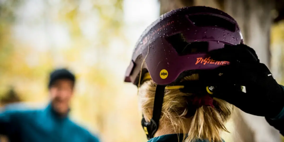 05_Genau angepasst und eingestellt sitzt der Helm perfekt_Sweet Protection