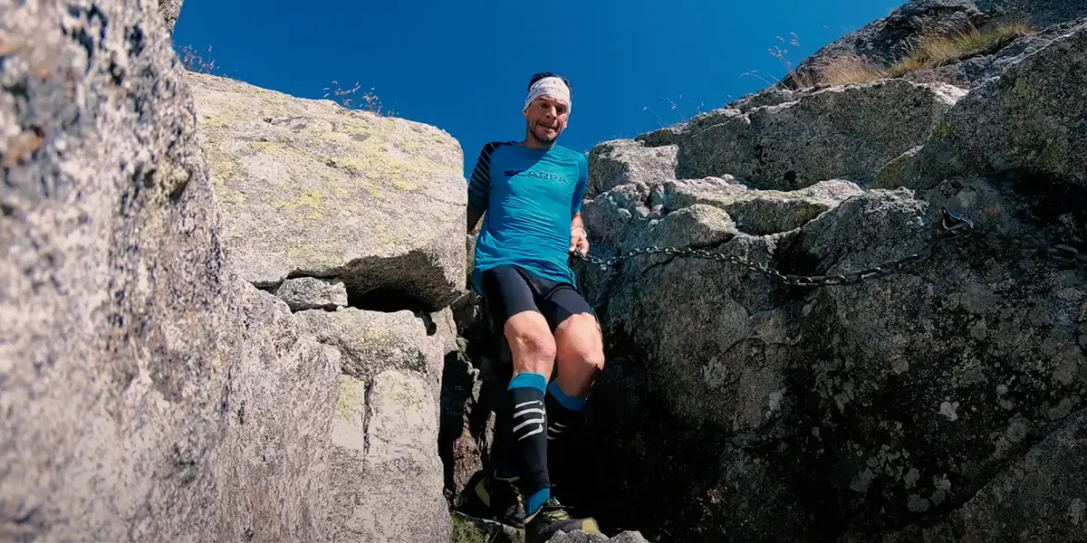 05_Marco de Gasperi hatte auf seinem Rekord-Run den besten Schuh an den er sich vorstellen konnte schließlich hat er ihn selbst mit entwickelt_Scarpa