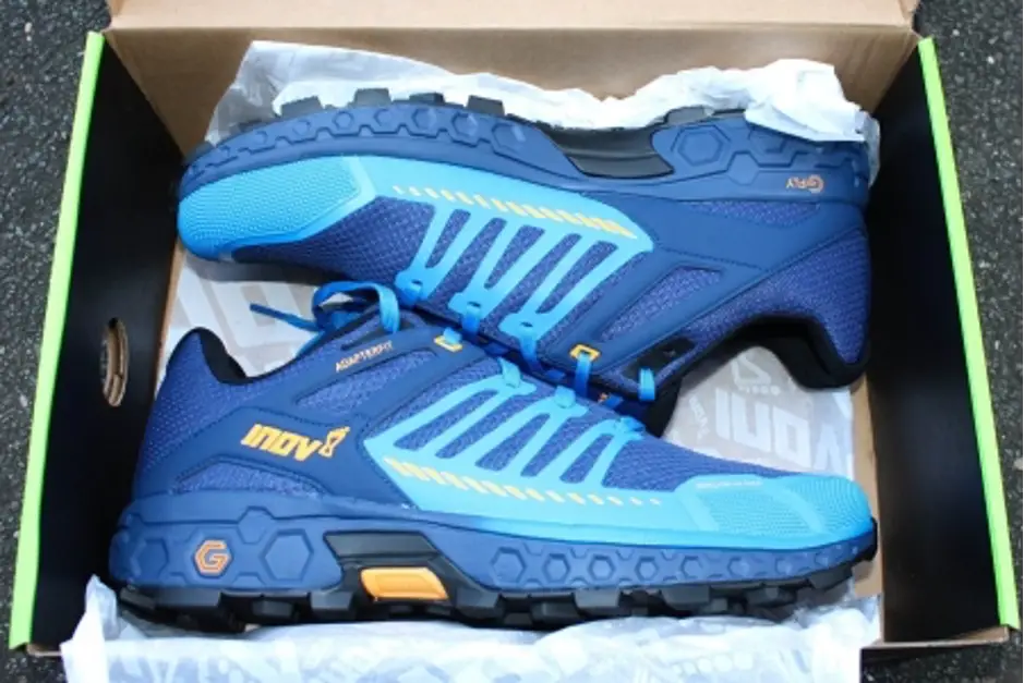 Laufschuh INOV-8 Roclite Ultra G 320