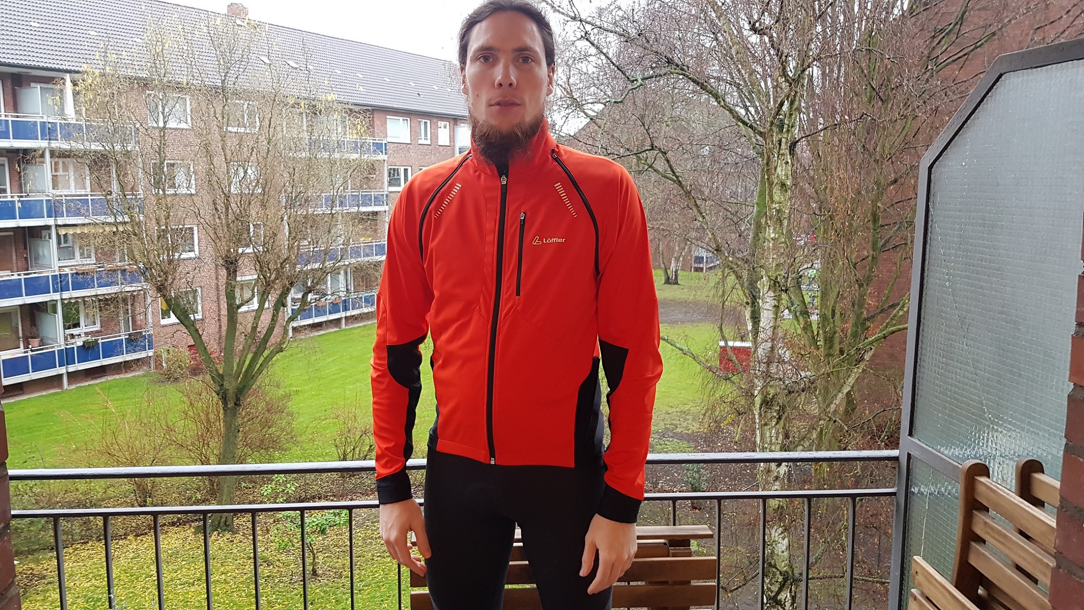 in Kombination mit Jacke