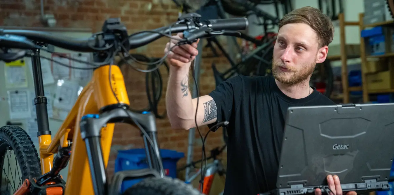 OUTSIDEstories Ratgeber: Ratgeber: E‑Bike-Gebrauchtkauf - auf diese 8 Punkte musst du achten