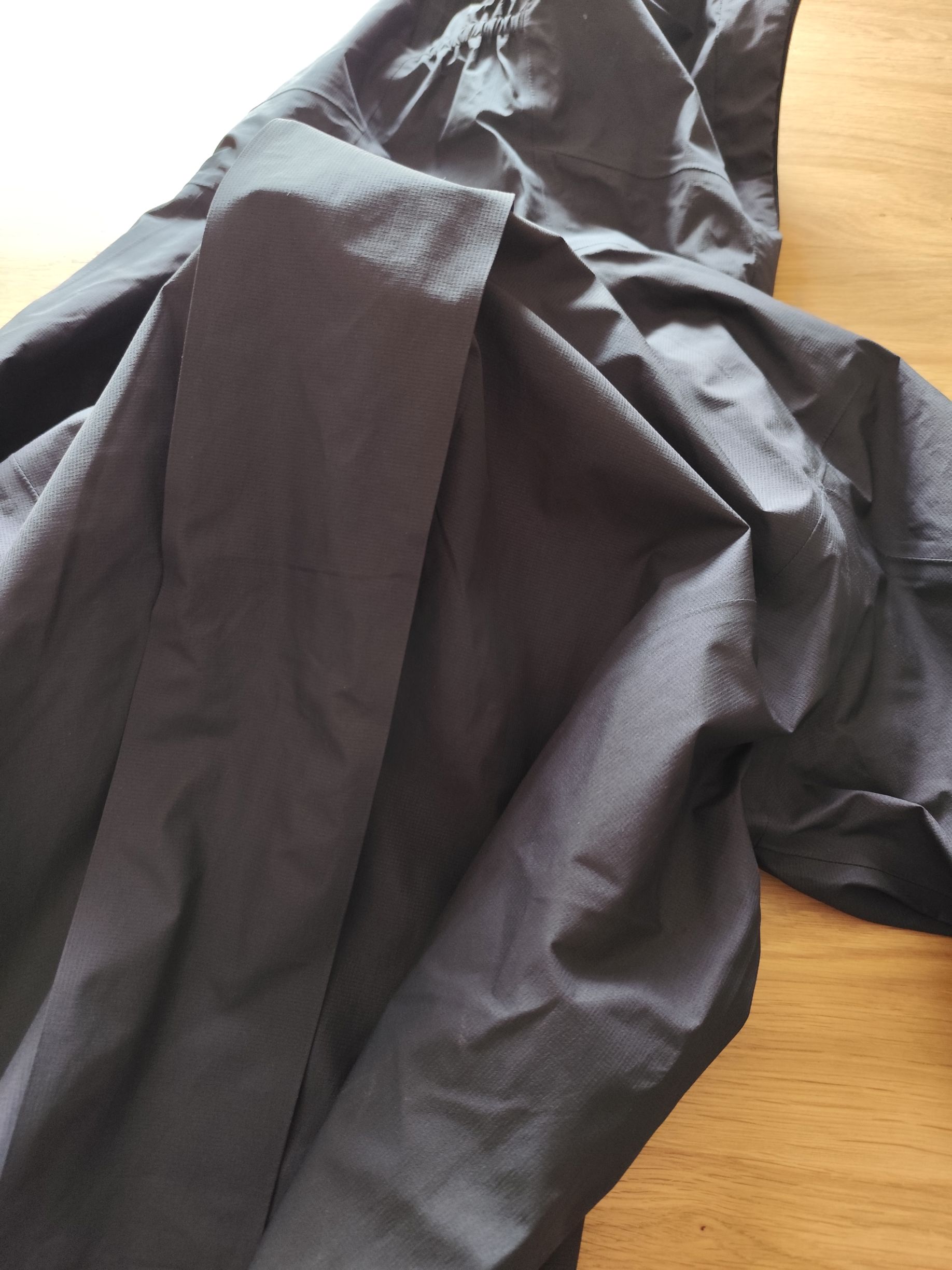 Der kompetente OUTSIDEstories-Test: Die Cimalp Storm Pro+ Trailrunningjacke