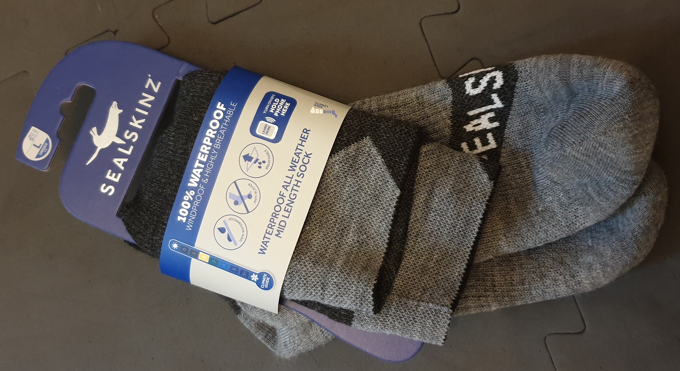 Sealskinz