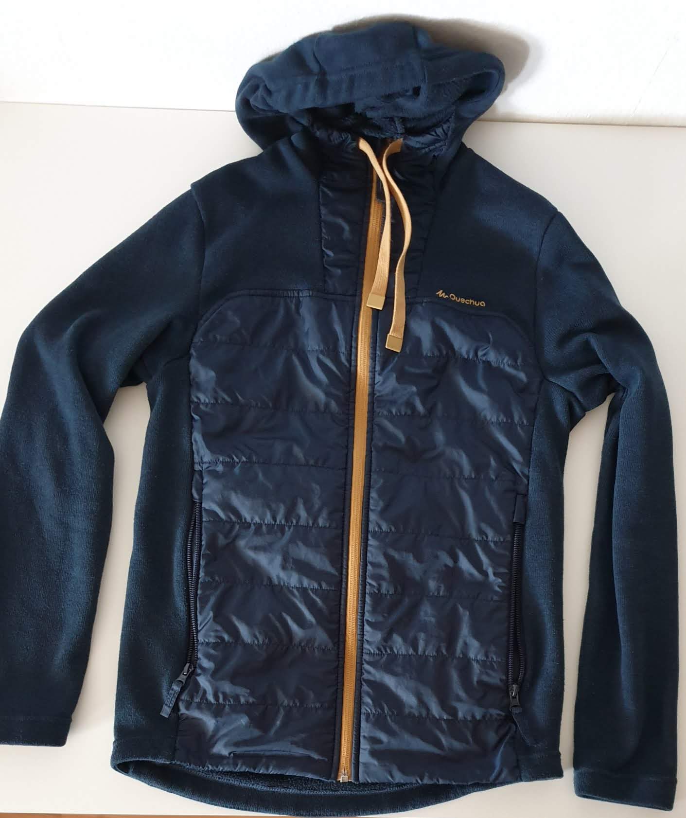 Frontansicht der Jacke