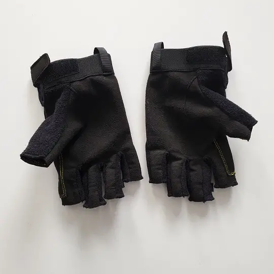 Ansicht Handschuhe Rückseite