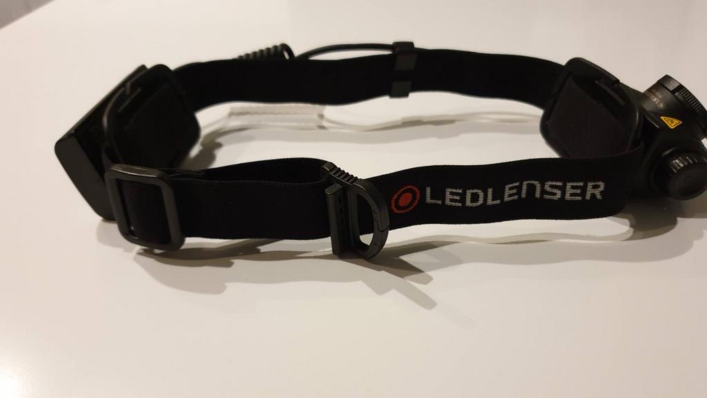 Stirnband der Lampe
