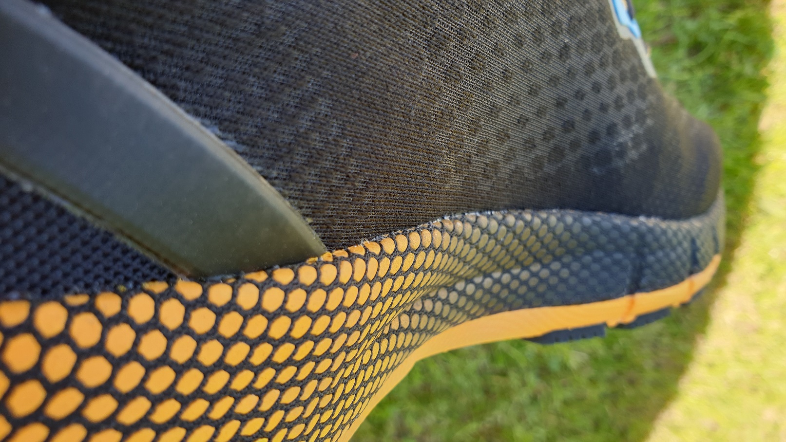 Under Armour - Hovr Machina 2
