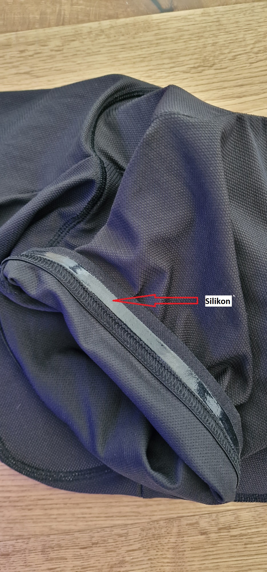 900