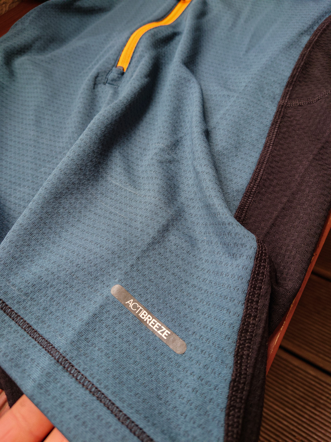 ACTIBREEZE Aufdruck