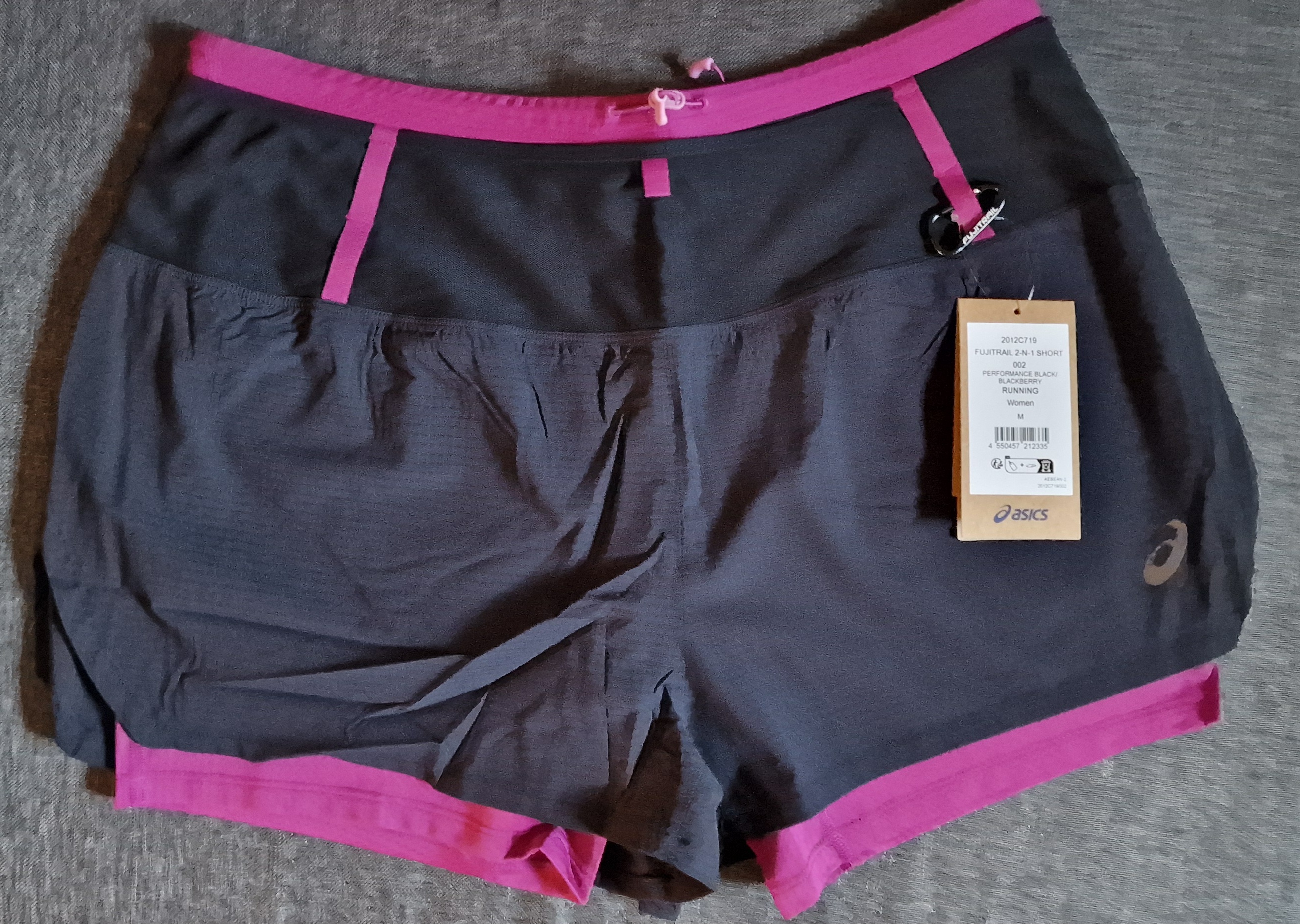 Trailrunning Short mit vielen Extras