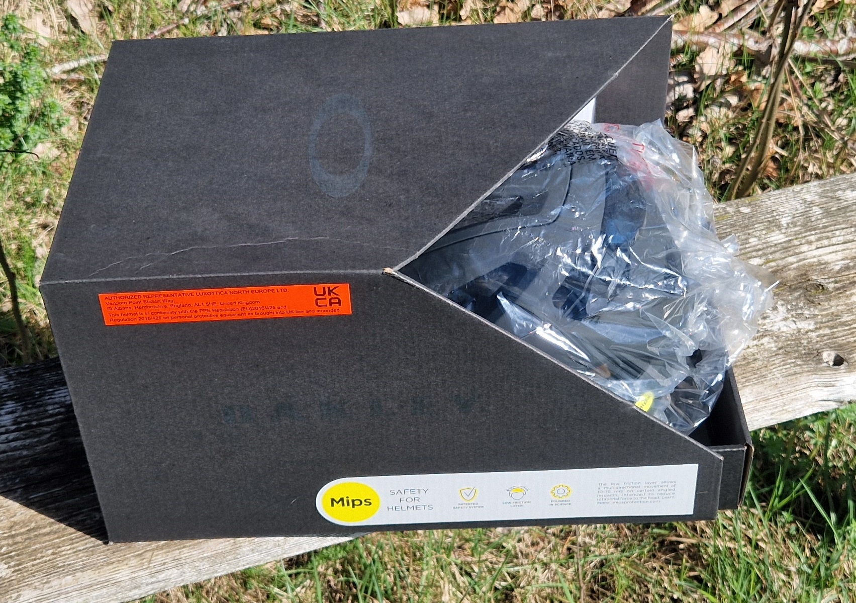Oakley - DRT5