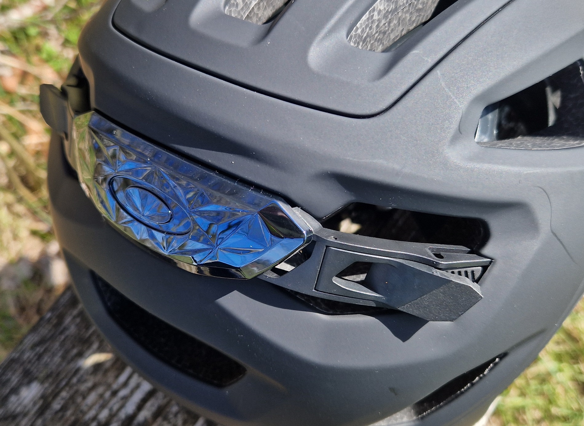 Oakley - DRT5