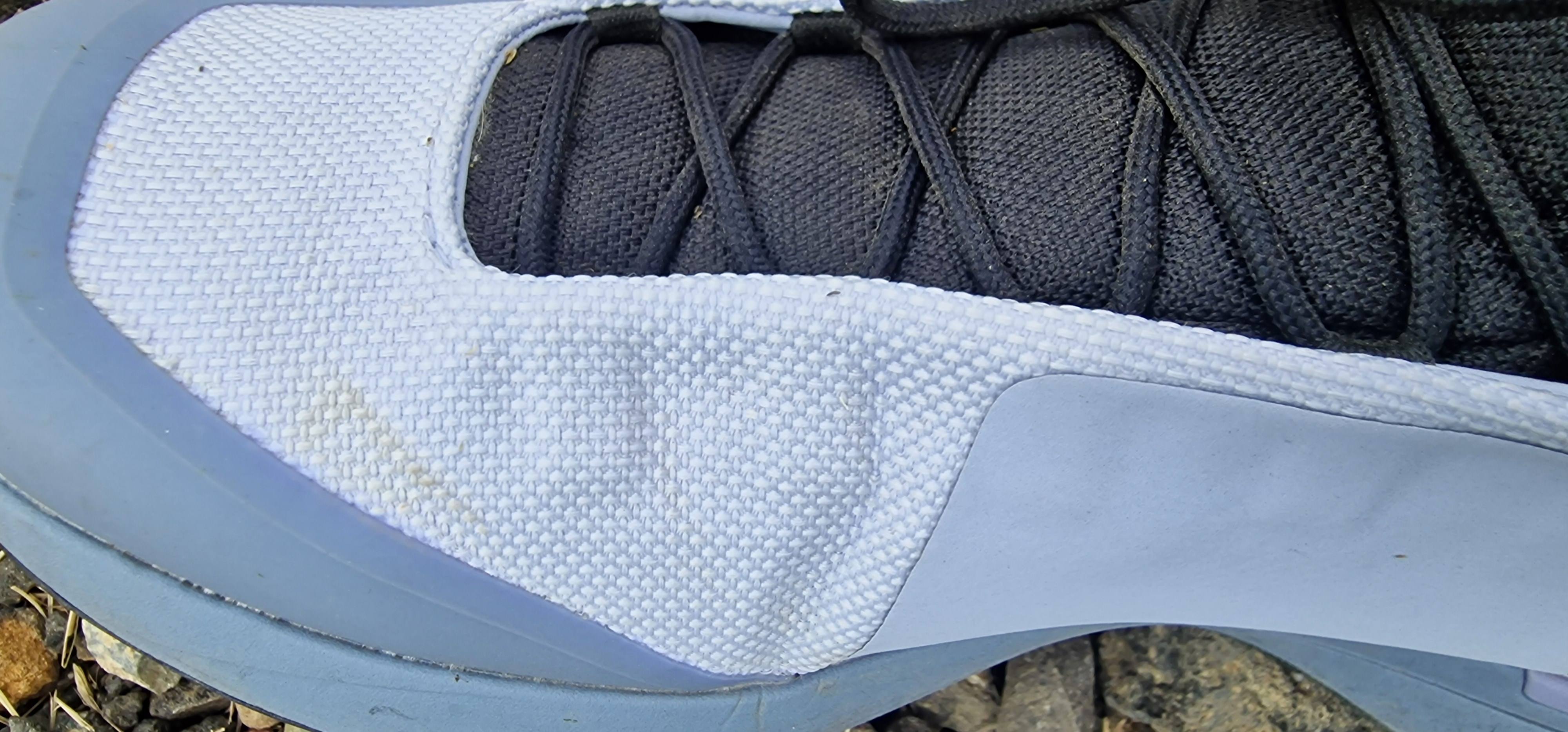 Für das Oberrmaterial  wurde überwiegend Cordura Mesh verwendet.