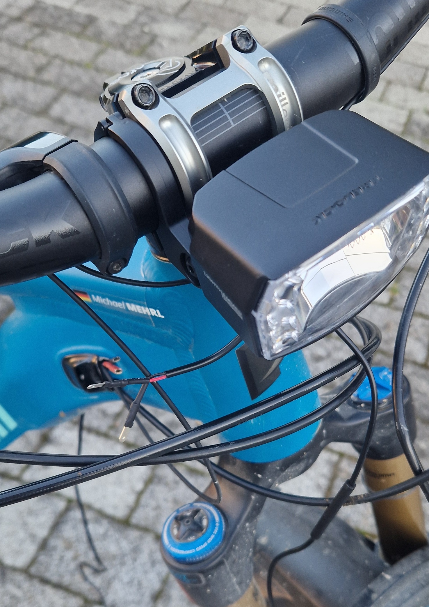 Trelock - Lighthammer Pro 250