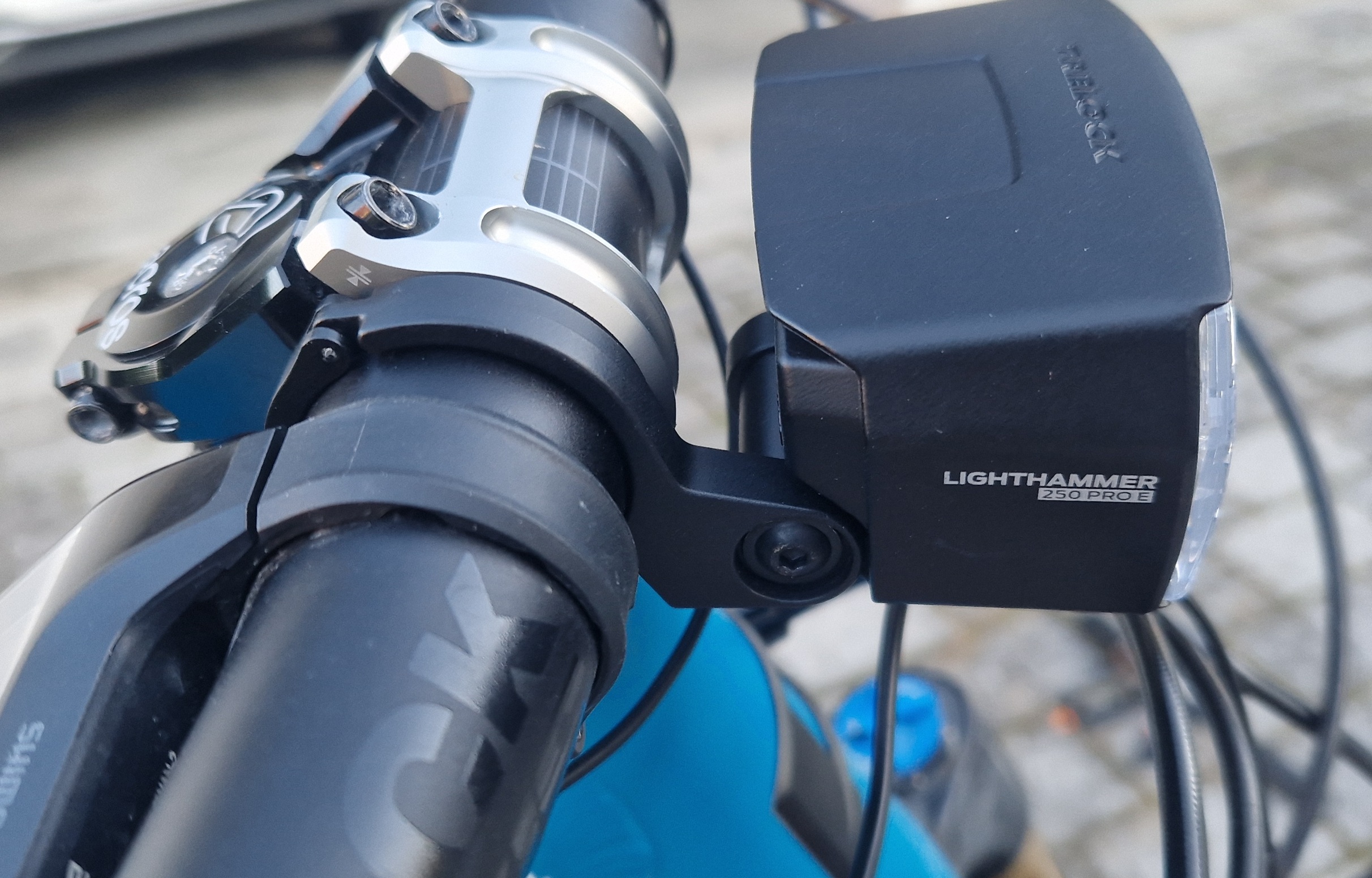 Trelock - Lighthammer Pro 250