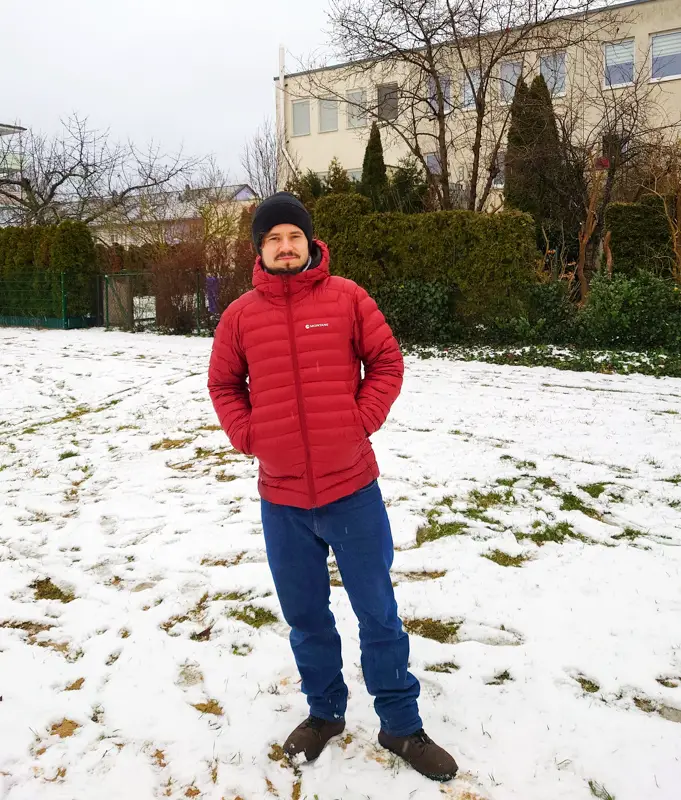 draußen im Schnee