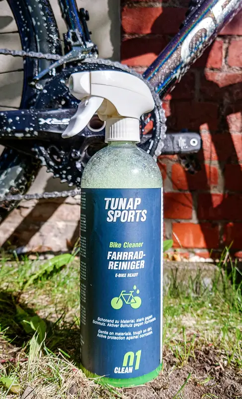 Der kompetente OUTSIDEstories-Test: TUNAP SPORTS 750ml - Fahrradreiniger