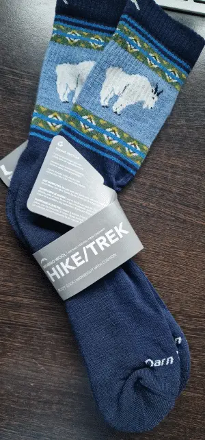 Der kompetente OUTSIDEstories-Test: Die Darn Tough Vanna Grizzle Wandersocken 