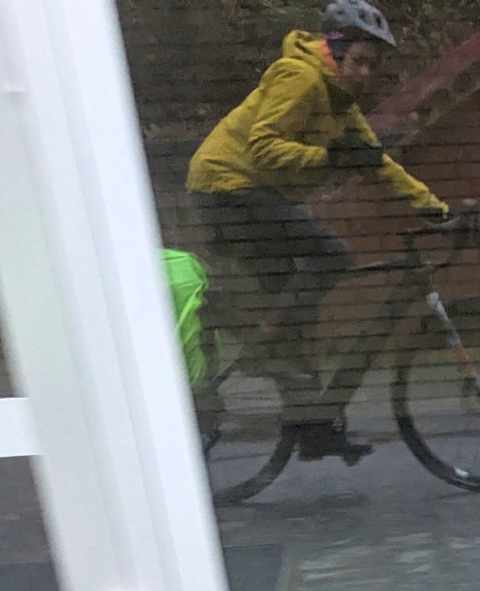 Man sieht die Länge auf dem Rad