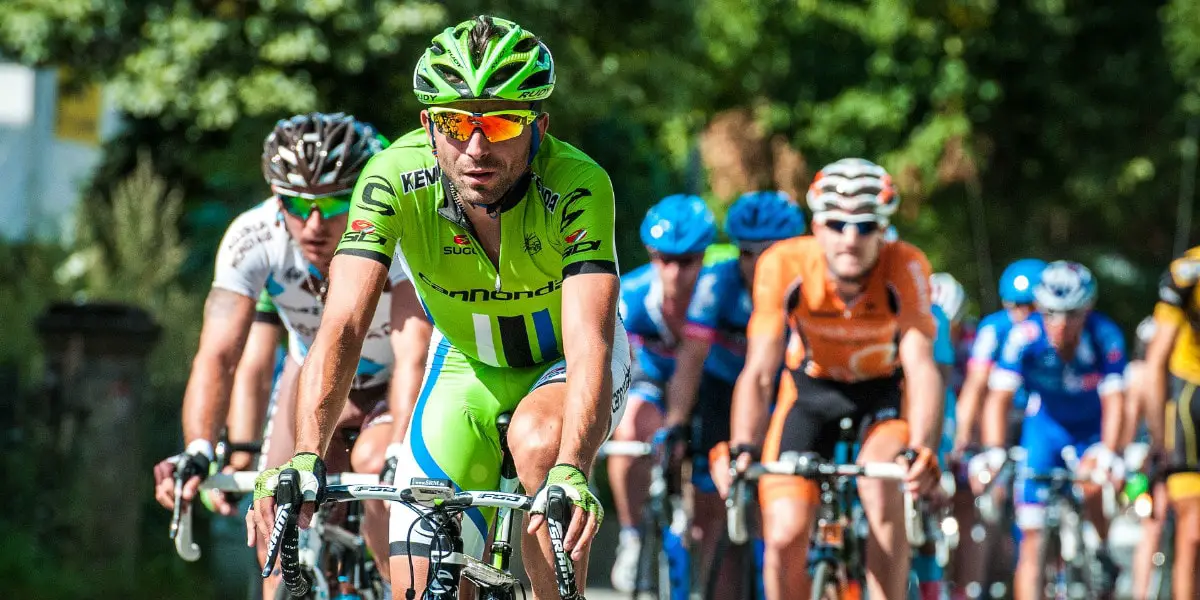 2_Schütze deine Augen mit der richtigen Fahrrad-Sonnenbrille-min