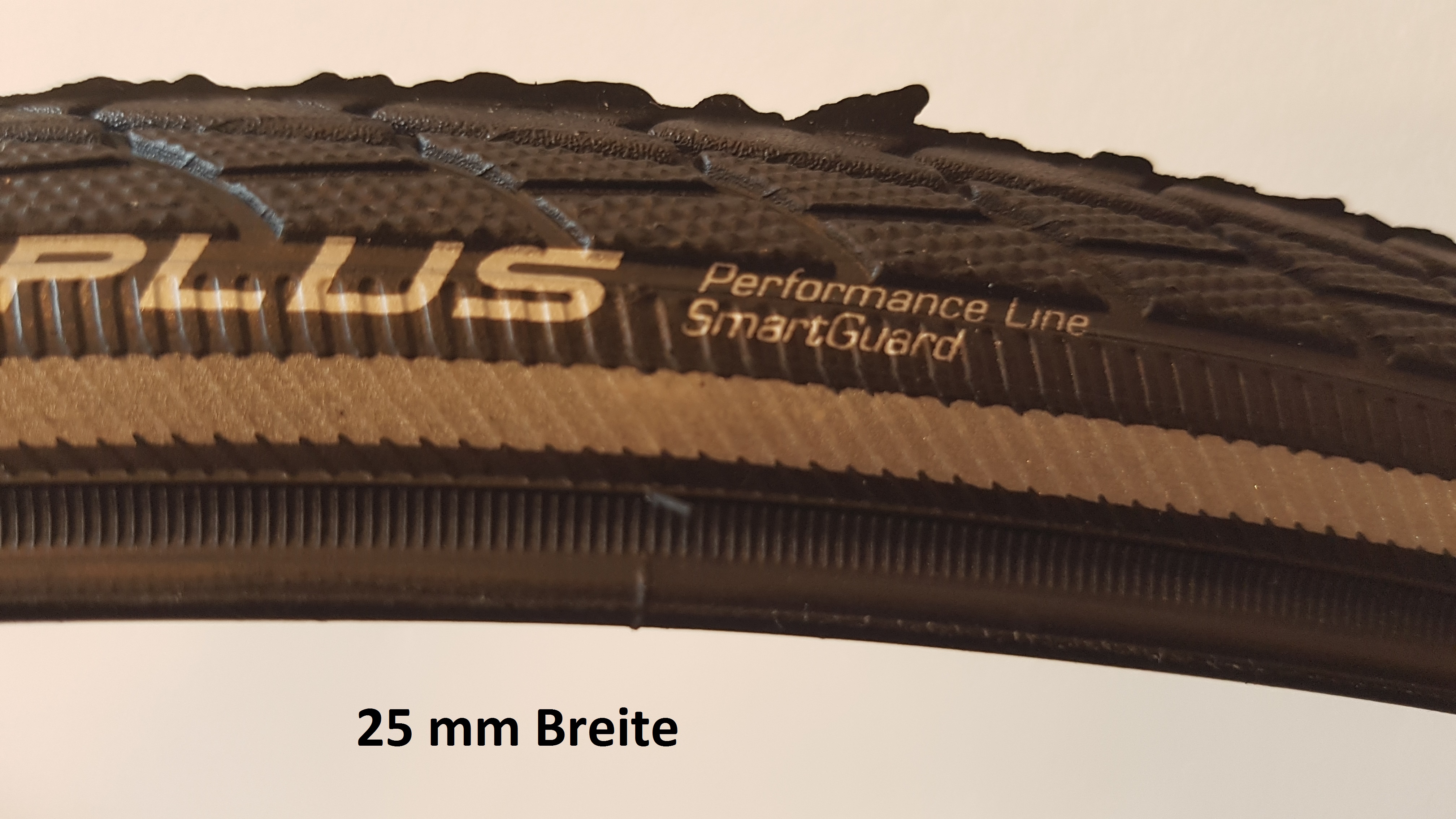 Profil Seitenansicht, ganz feine Stollen