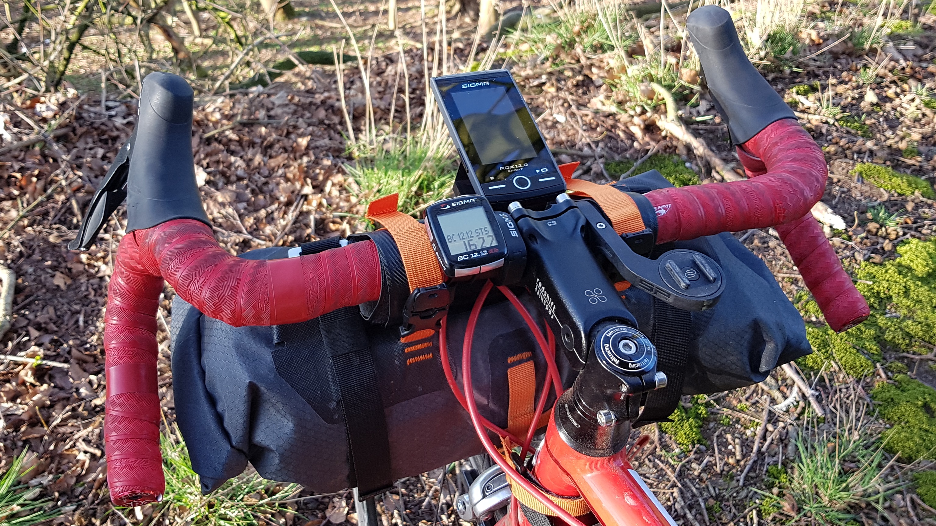 Cockpit mit Lenkertasche