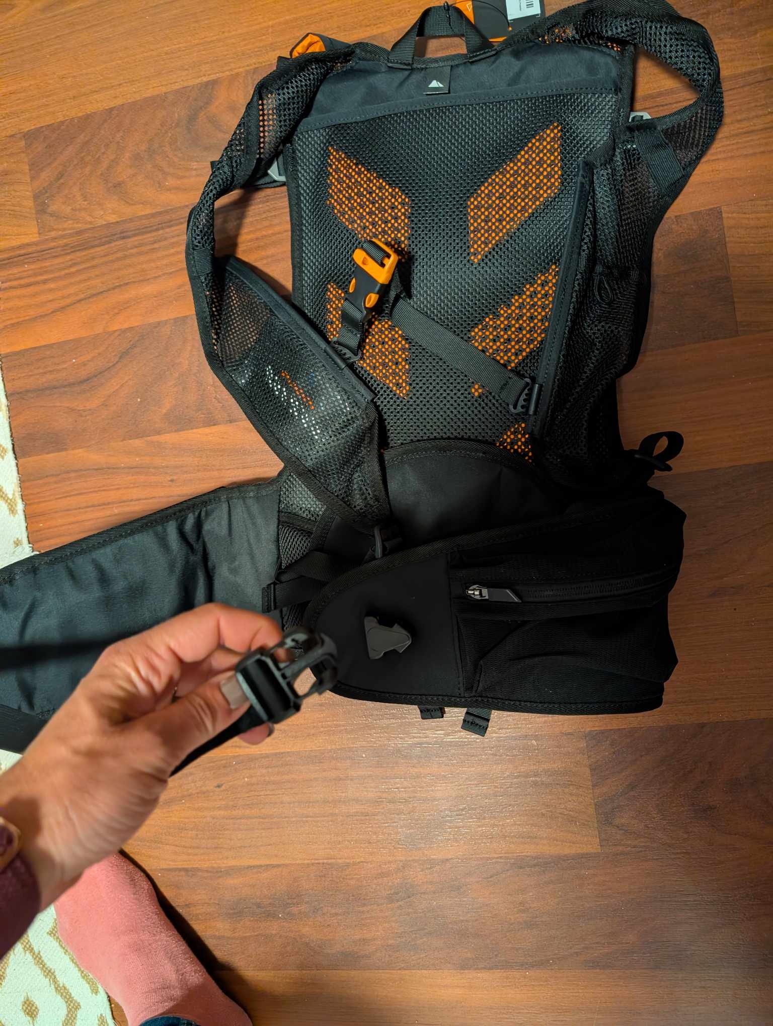 Der kompetente OUTSIDEstories-Test: Der Canyon MTB Rucksack mit D3O Protektor 