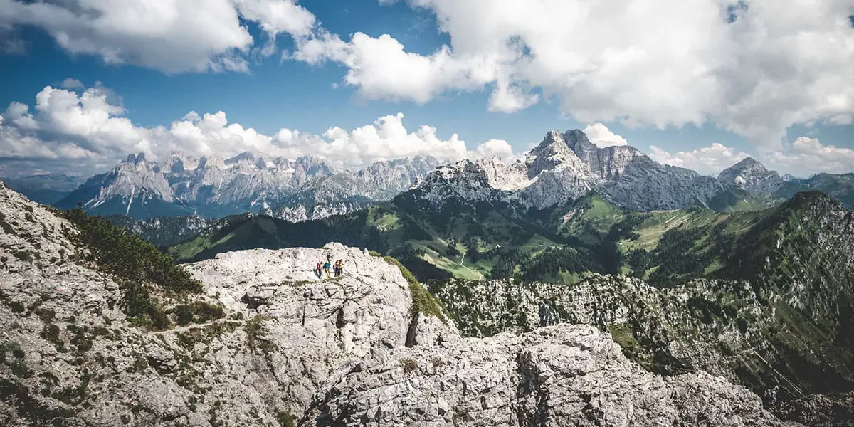 5_Einzelne Etappen des Höhenwegs verlangen dem Wanderer einiges ab. Die Alta Via Dolomiti Bellunese ist sicherlich nicht für jedermann geeignet_Belluneser Dolomiten_Lorenzo Kleinschmidt-min