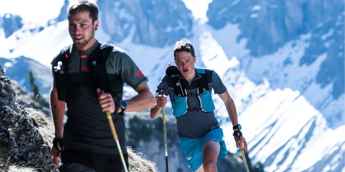 Trailrunning 5_Leki__claudiaziegler_Lauf-Stöcke Sie entlasten deine Beinmuskeln und fordern deine Arme und Rückenmuskulatur.