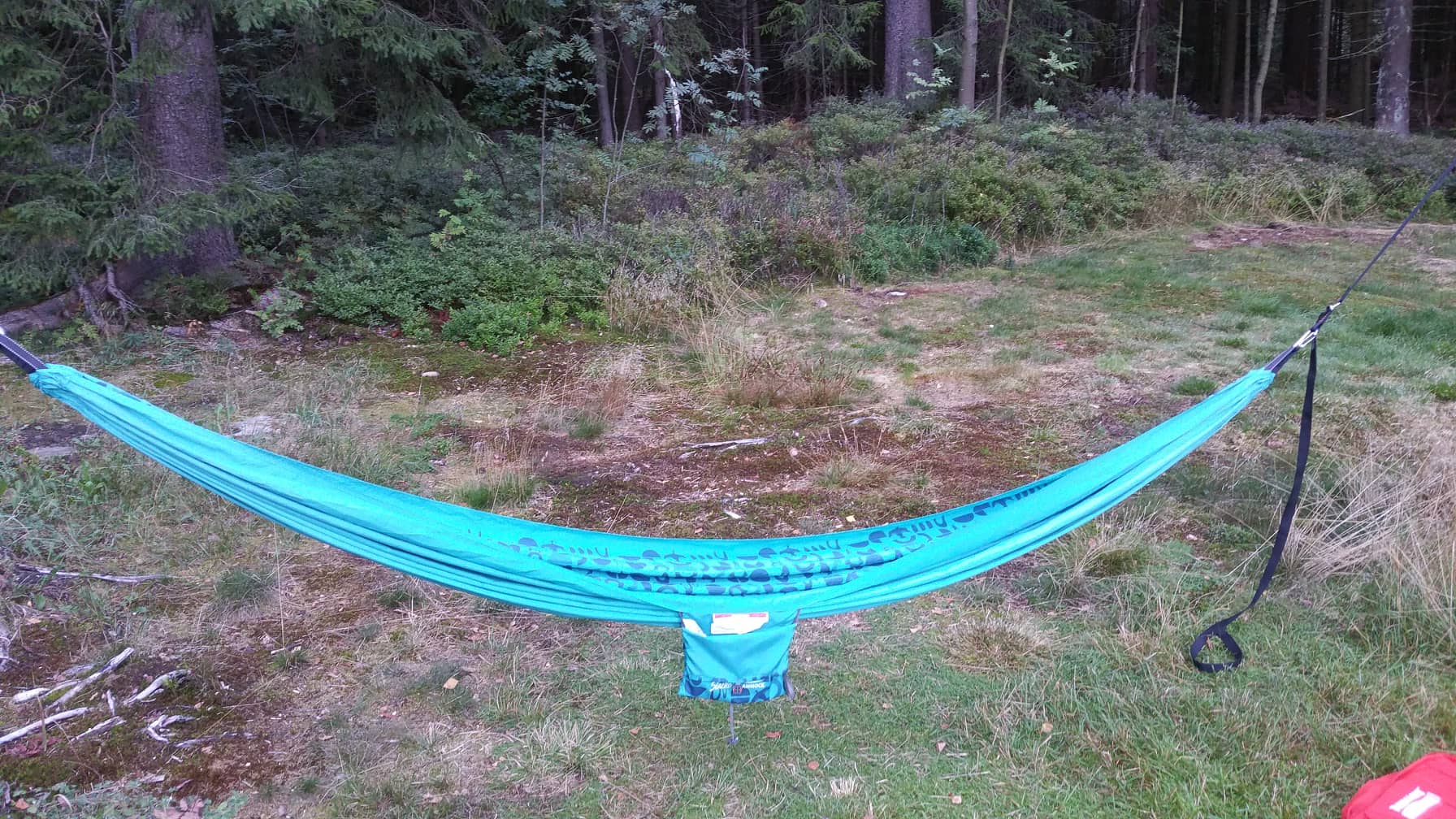 Hängematte aufgehängt