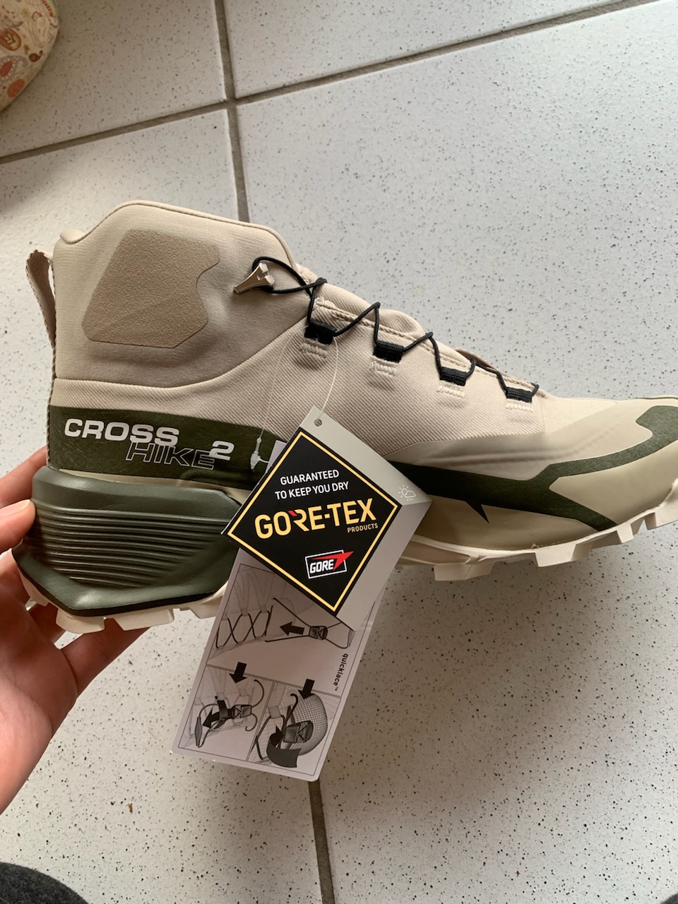 Schuh neu seitlich