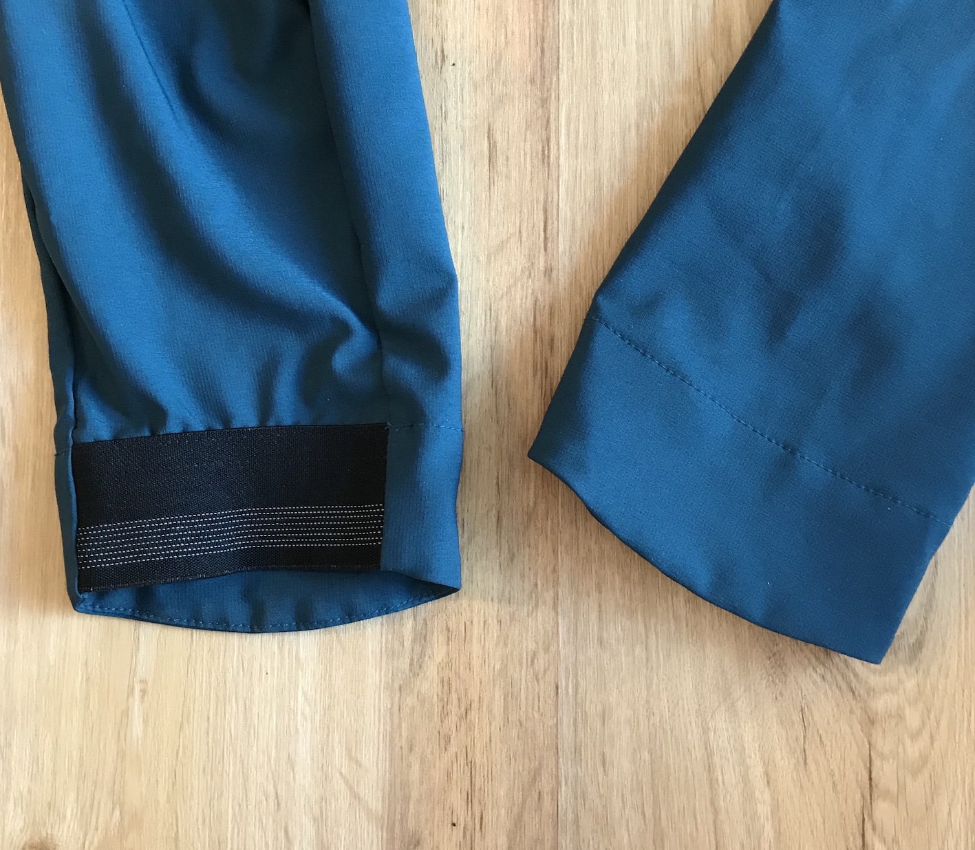 Loeffler Hooded Hybrid Jacket WS Light - Aermel