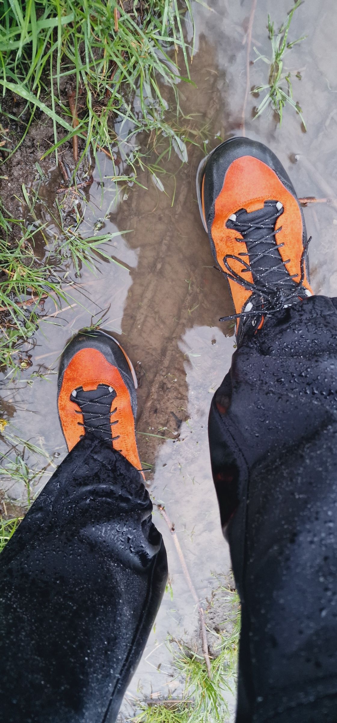Auch bei Dauerregen hielt der wasserdichte Schuh die Füße zuverlässig trocken und warm