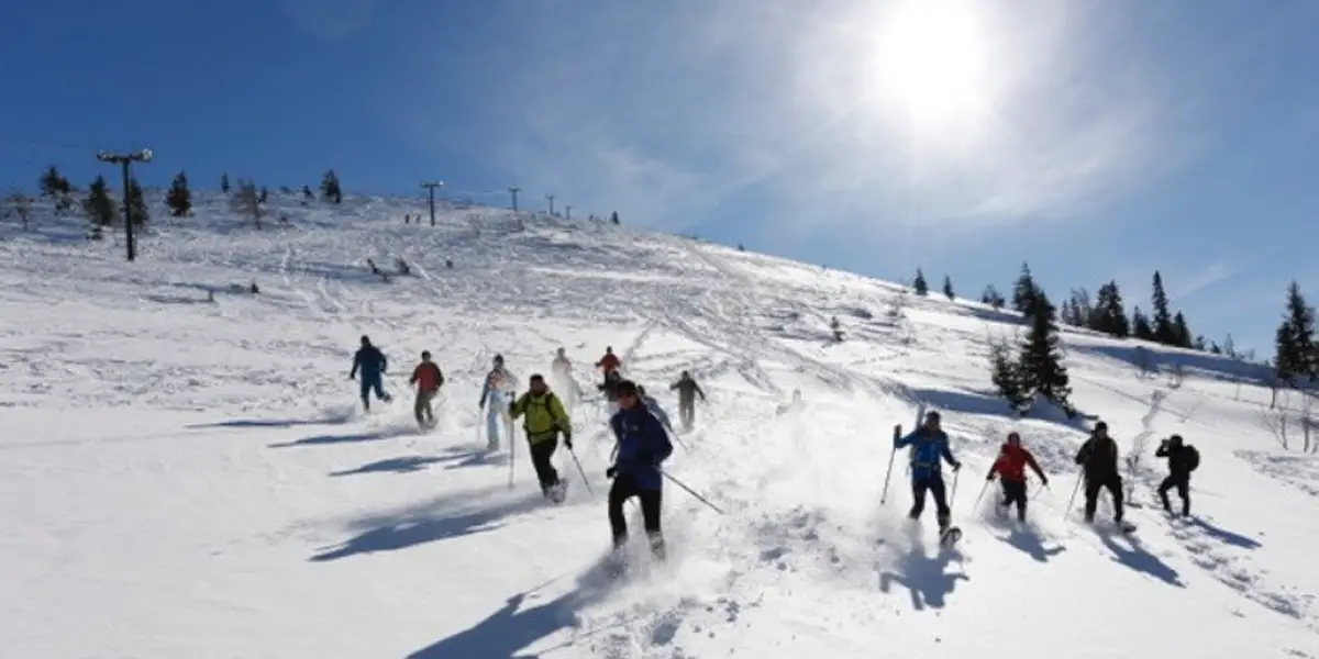Die Teilnehmer des Casio Winter Experience Days 2019 sind sichtlich begeistert.