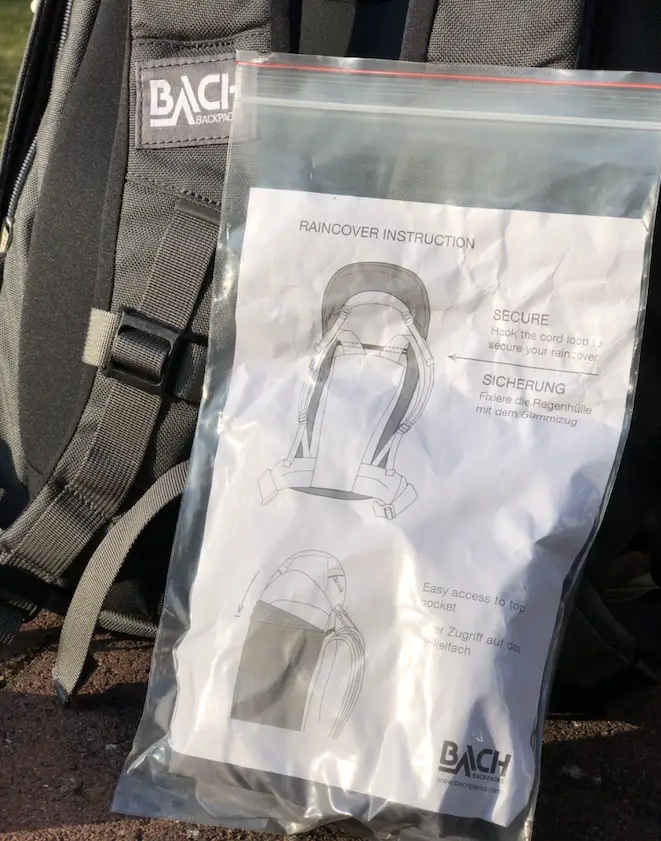 Regenschutz extra eingepackt