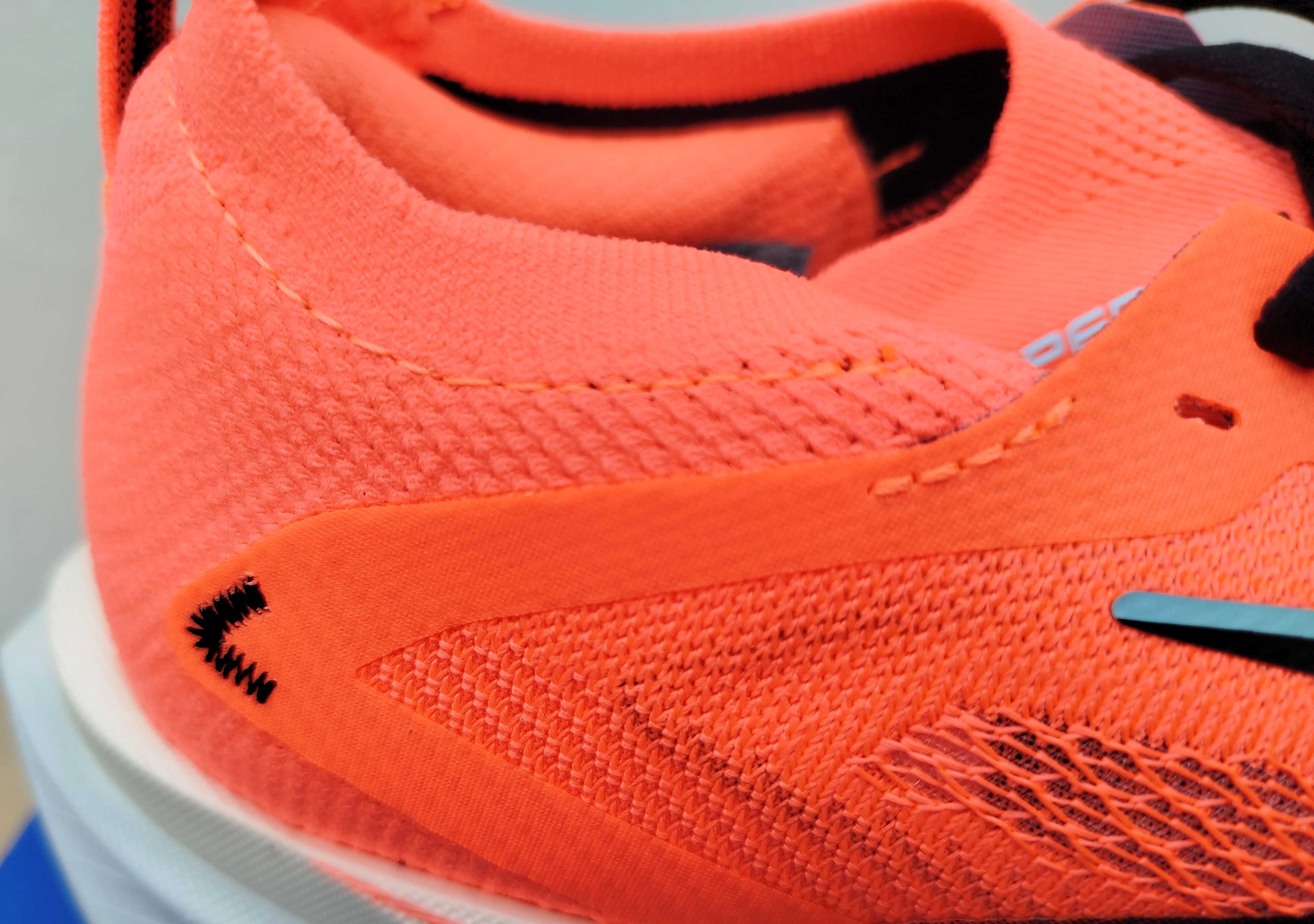 Brooks Hyperion Max 3 ober2