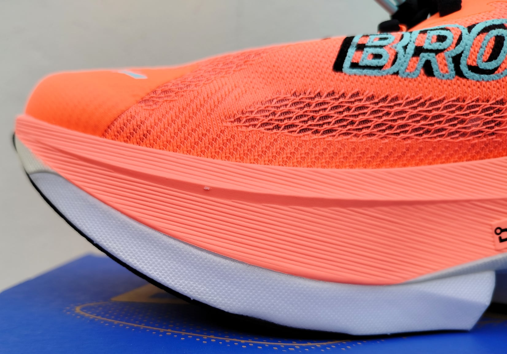 Brooks Hyperion Max 3 m34