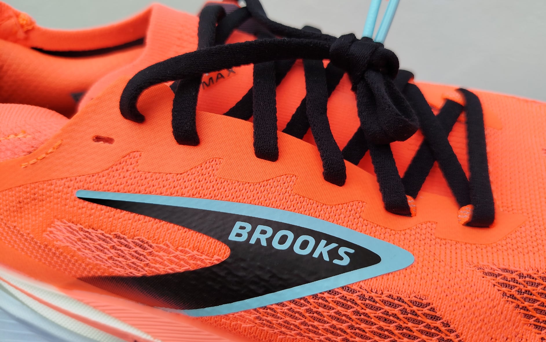 Brooks Hyperion Max 3 m42