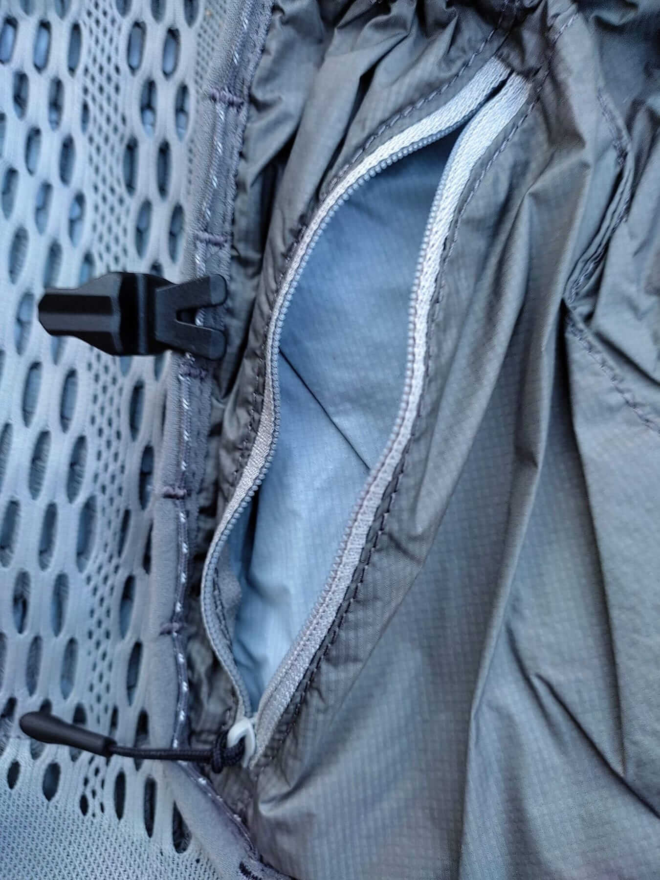 camelbak_zephyr_vest_6