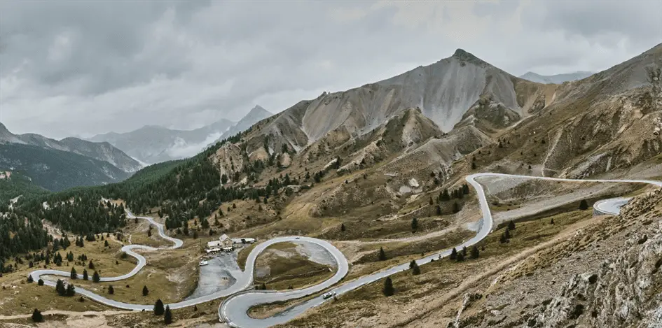 Der OUTSIDEstories-Unterwegstipp: 3 fiese Rennrad-Etappen des Giro d'Italia im Piemont - Italien