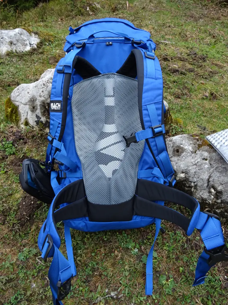 Bach Packster 33R