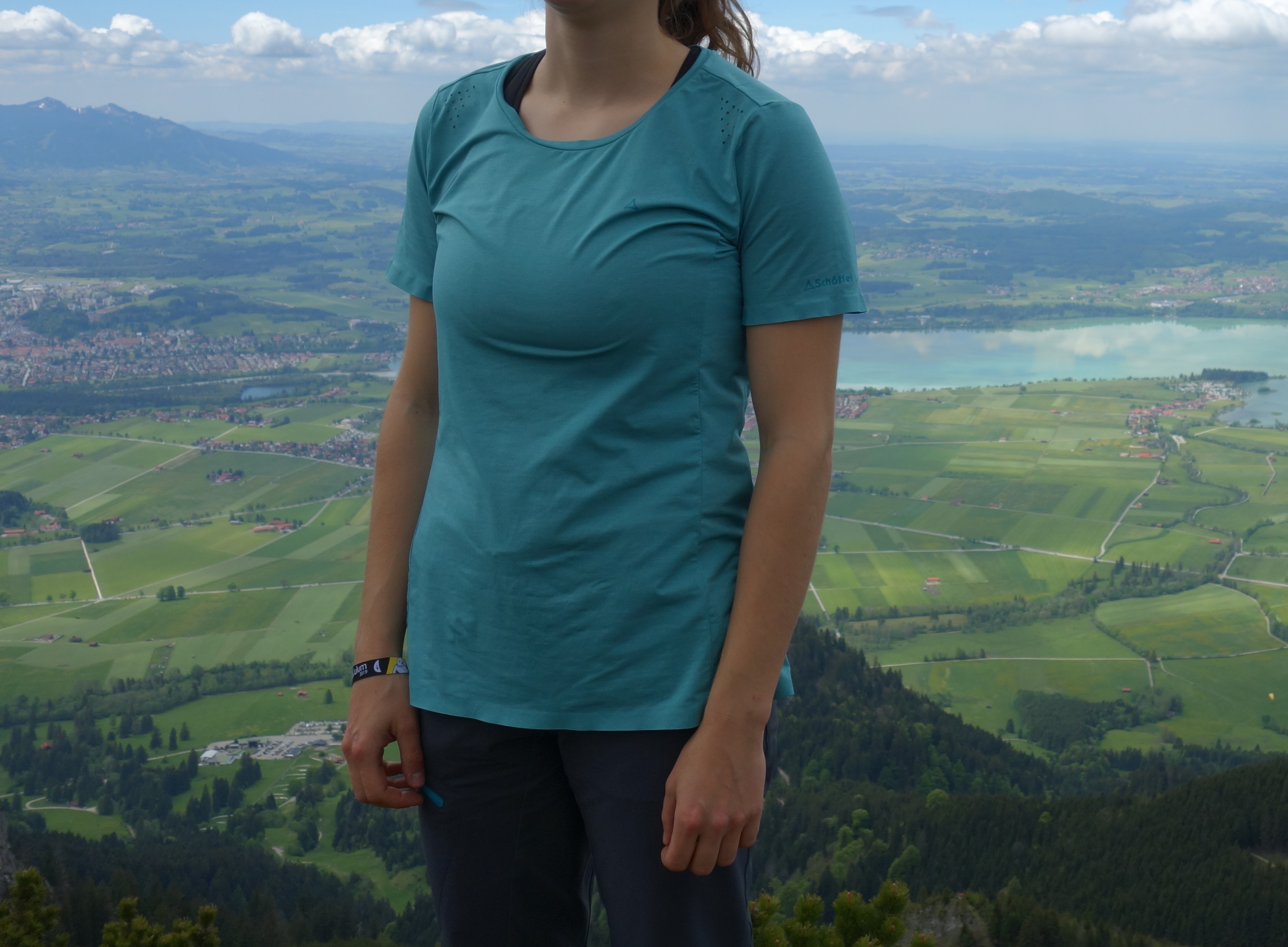 Das Shirt von vorne, getragen