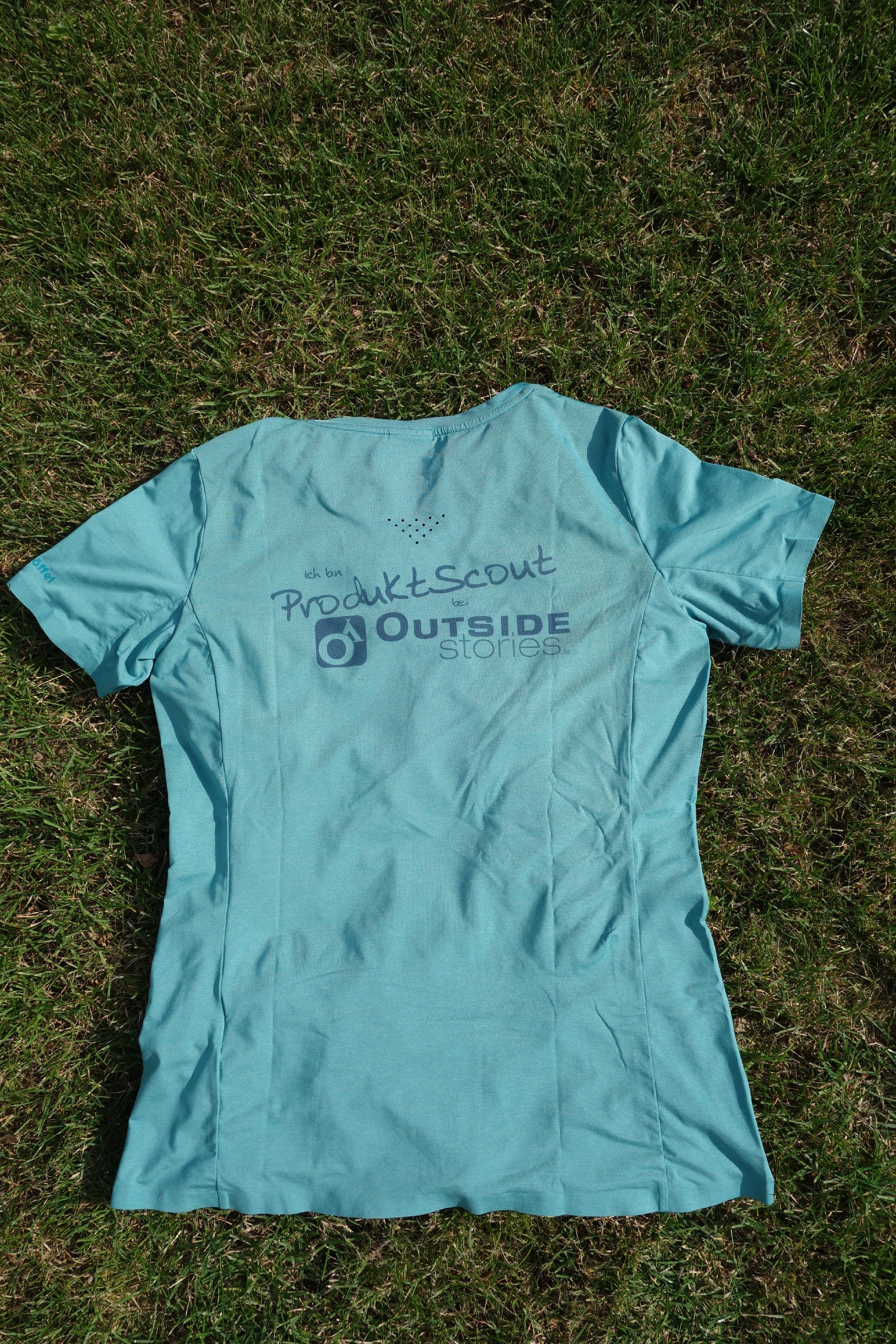 Das T-Shirt von hinten