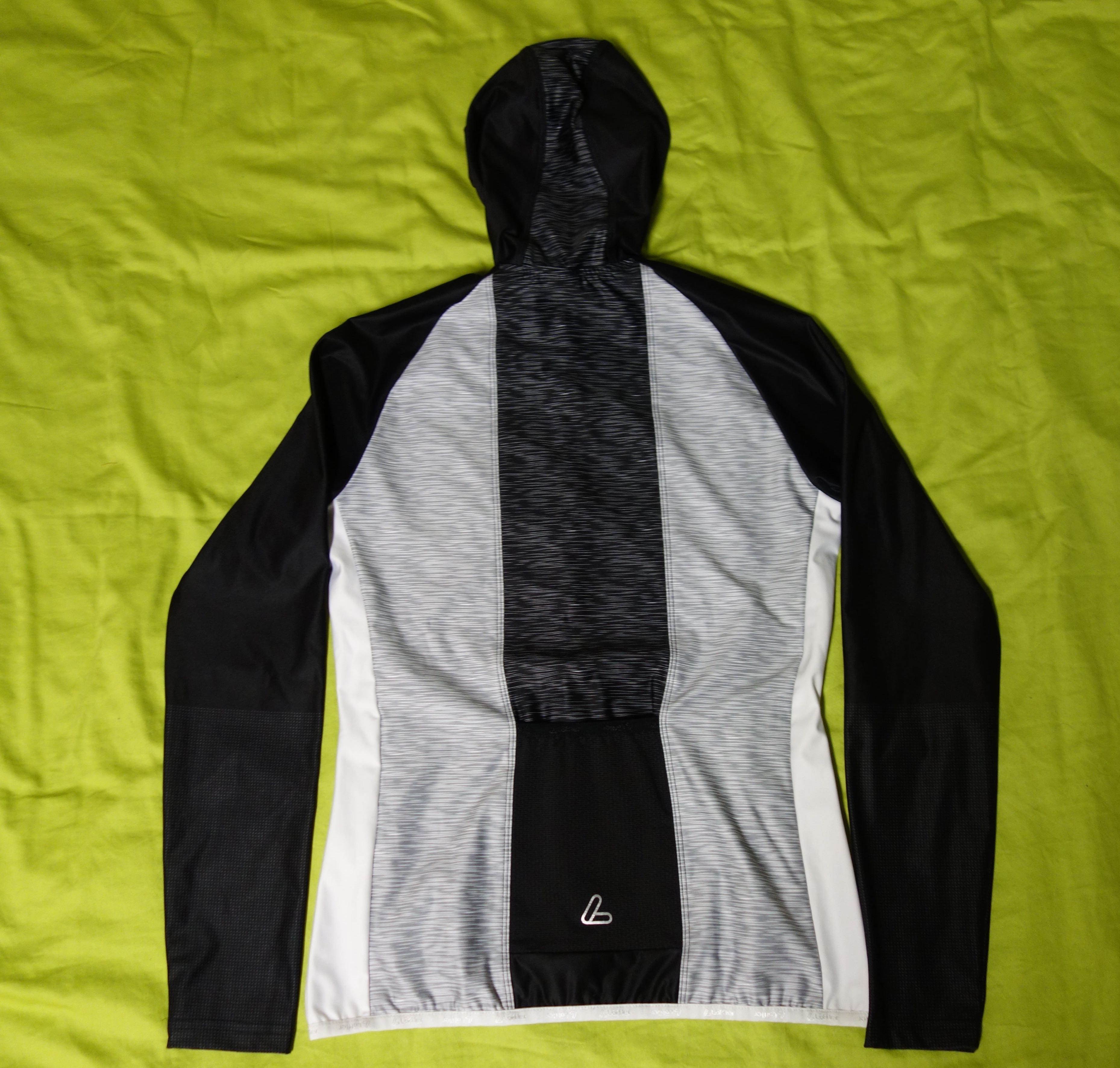 Die Jacke von hinten