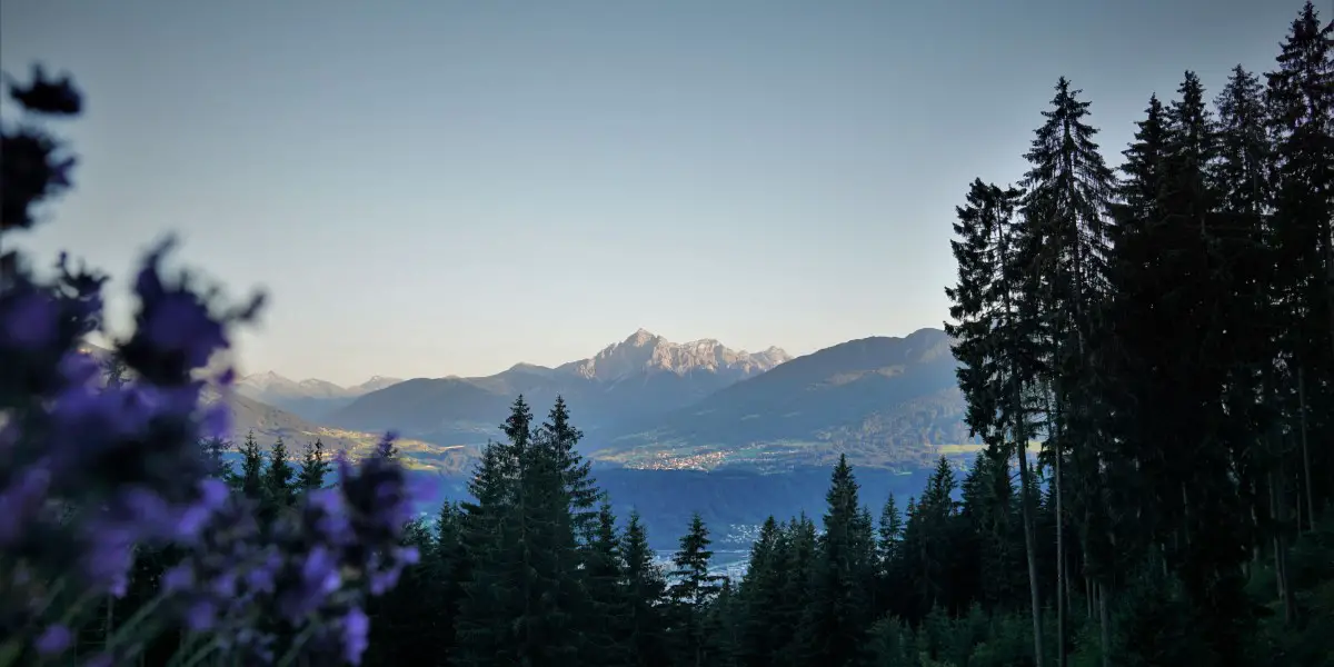Innsbruck bei Einbruch der Dunkelheit