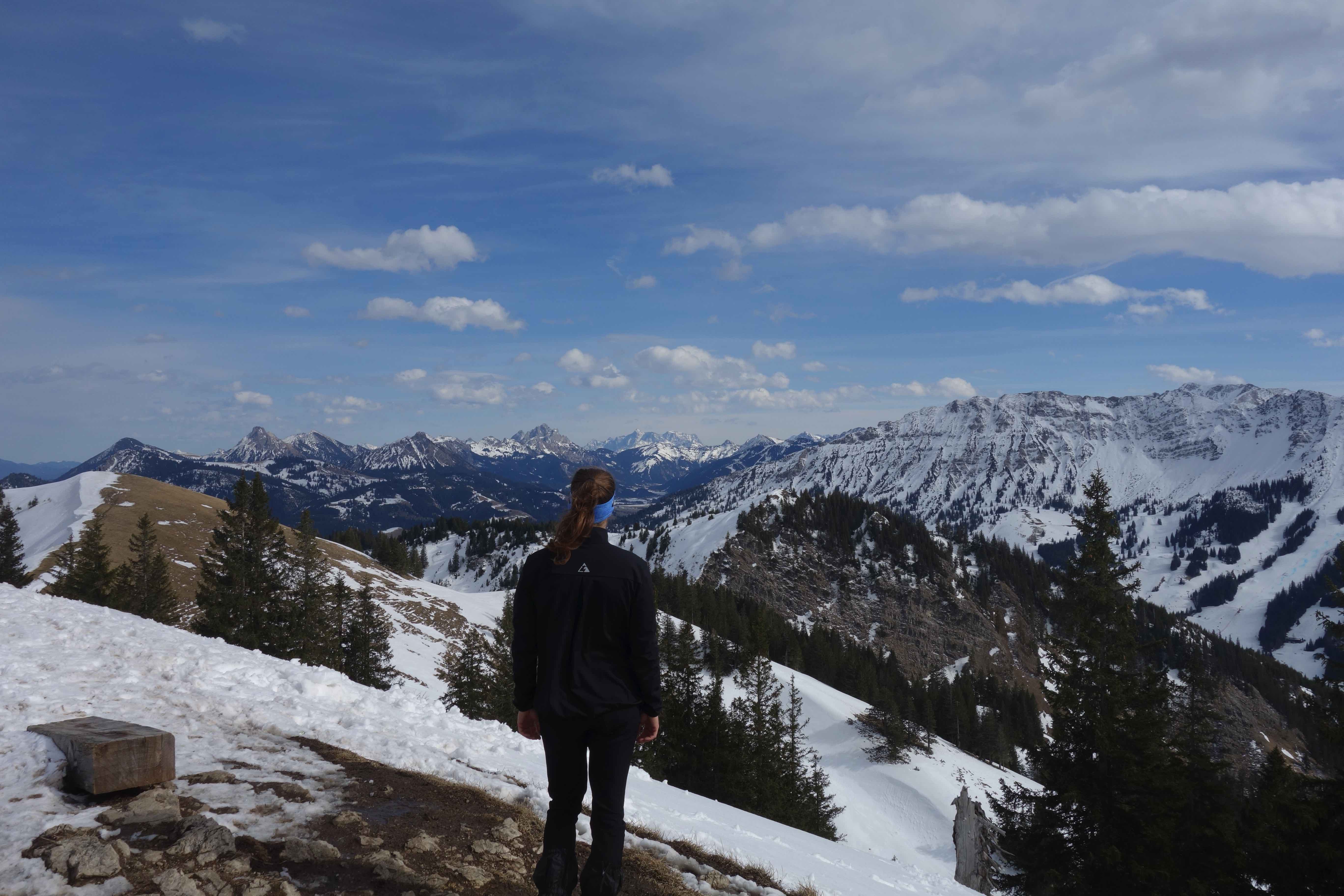 Mit der Jacke in den Allgäuer Alpen unterwegs